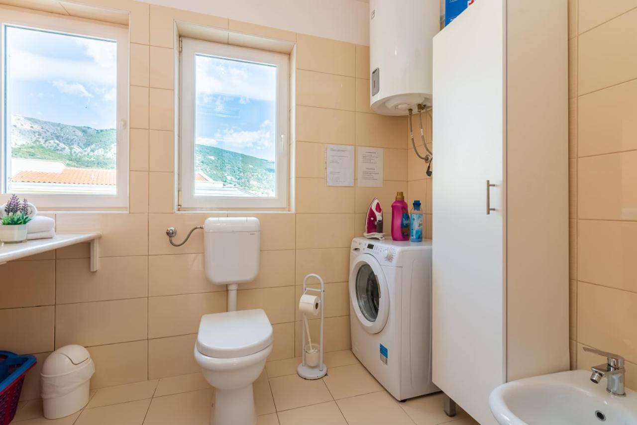 Apartment Lovorka 5 Baska  Ngoại thất bức ảnh