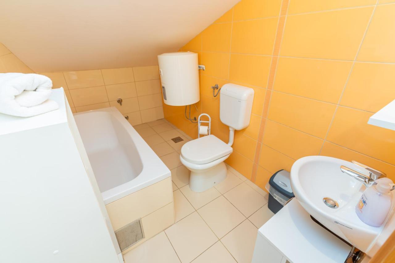 Apartment Lovorka 5 Baska  Ngoại thất bức ảnh